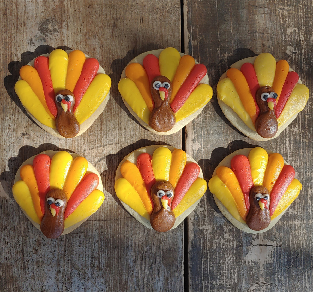Thanksgiving Menu – Country Cakes & Bakes