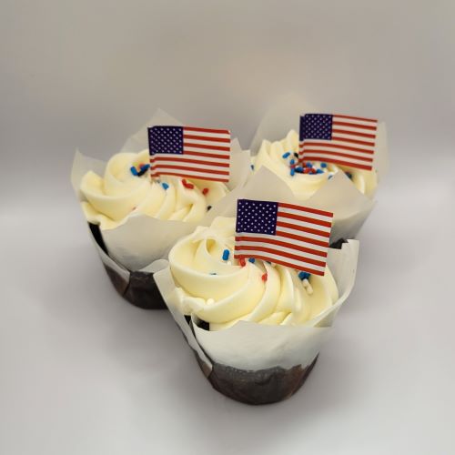 Flag cupcakes--White with Vanilla buttercream