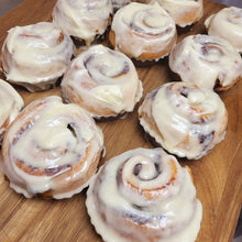 Load image into Gallery viewer, Jumbo Cinnamon Roll
