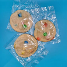 Load image into Gallery viewer, M&amp;M Cookie Snack Pack
