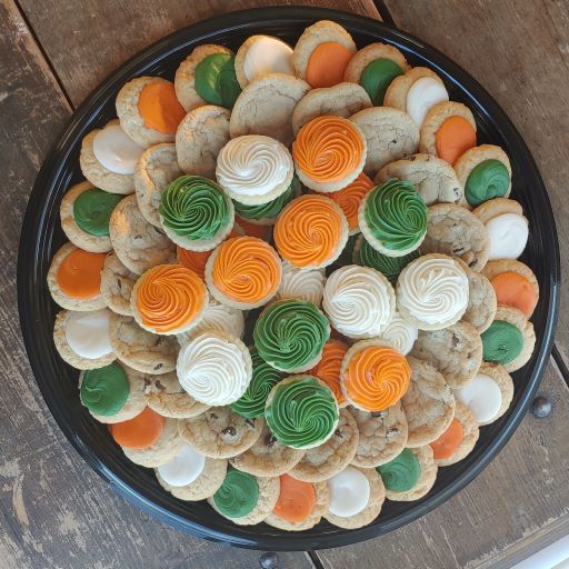 Pretty Pumpkin Classic Tray